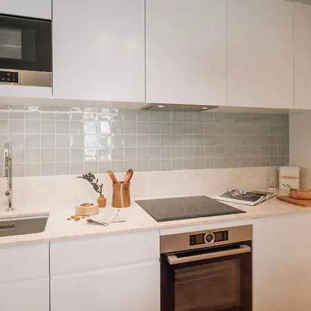 Chalay - 1 Bedroom And Terrace In Santo Antonio ליסבון
