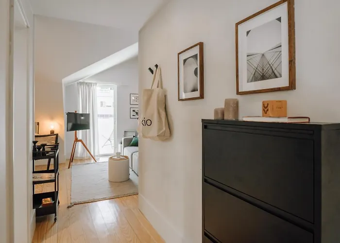 Appartement Chalay - 1 Bedroom And Terrace In Santo Antonio
