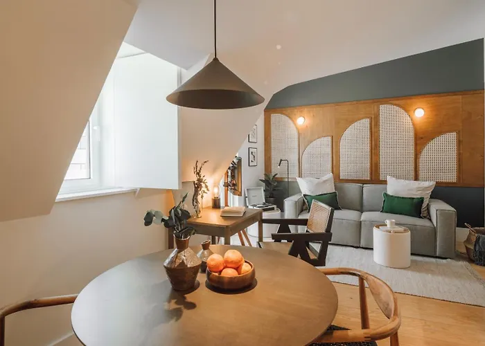 Chalay - 1 Bedroom And Terrace In Santo Antonio Lissabon